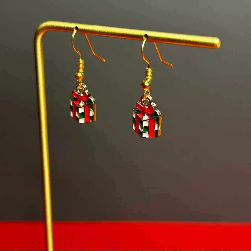 Festive Holiday Theme Christmas Gift Box Earrings